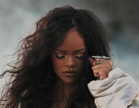 rihanna traduction|Iba pa.